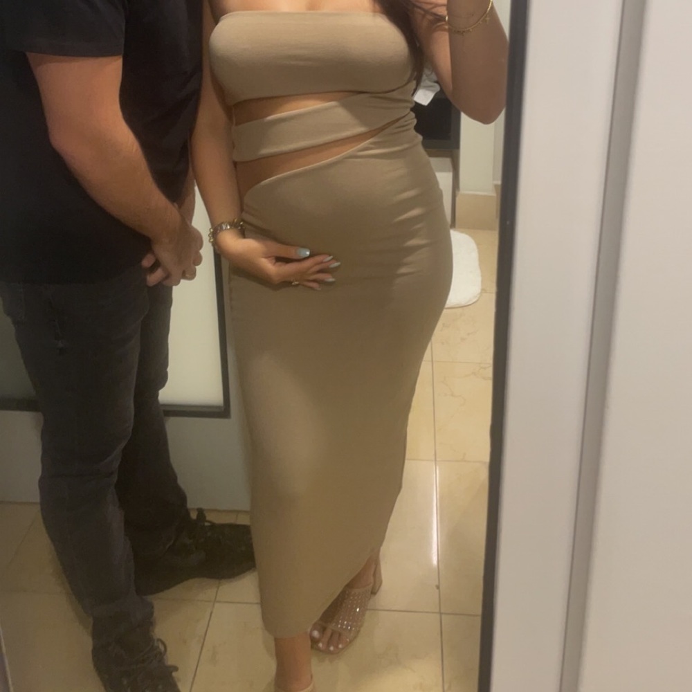 JLuxeLabel beige unpredictable midi dress - Picture 4 of 4